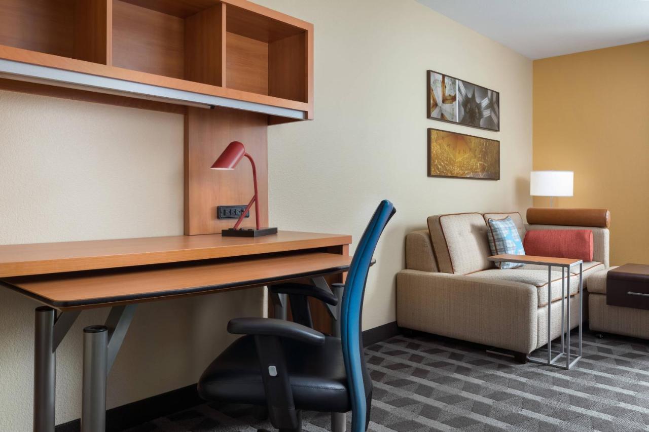 Mainstay Suites Mt Laurel - Philadelphia Маунт Лорел Екстериор снимка