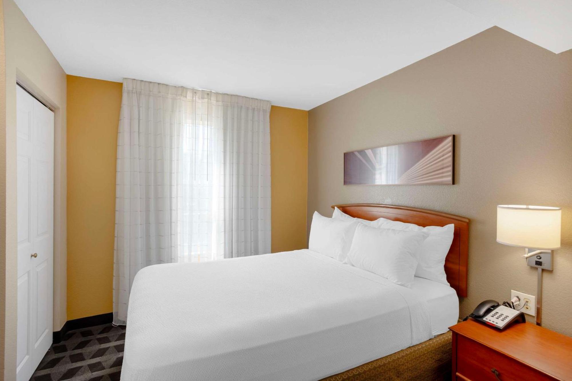 Mainstay Suites Mt Laurel - Philadelphia Маунт Лорел Екстериор снимка