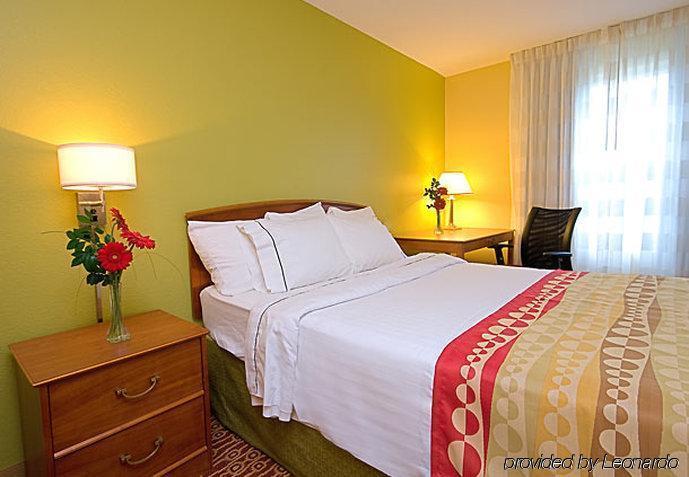 Mainstay Suites Mt Laurel - Philadelphia Маунт Лорел Екстериор снимка