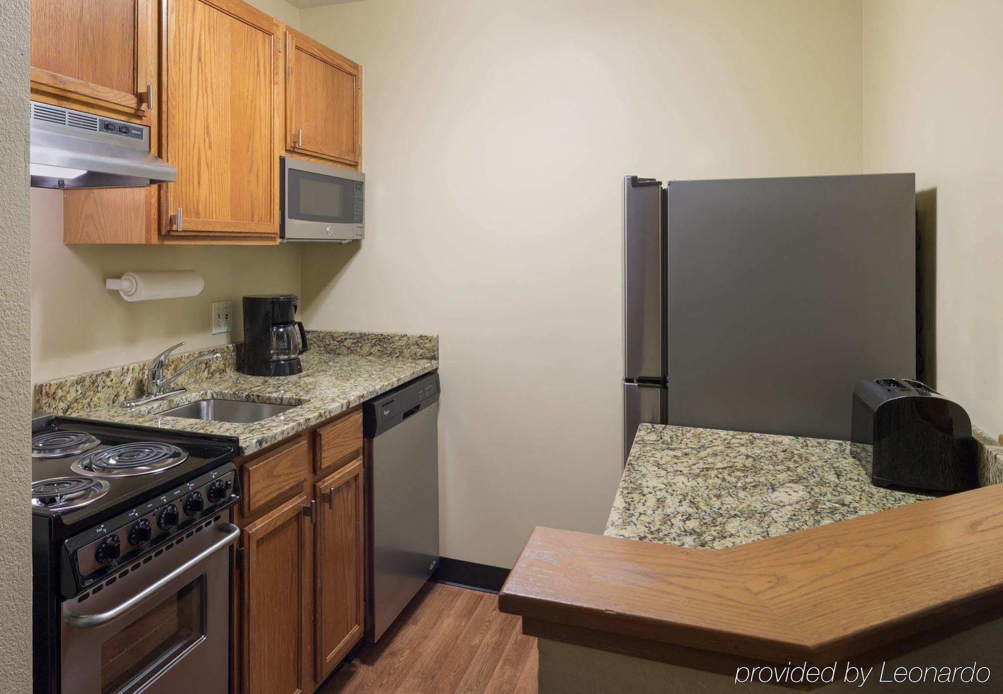 Mainstay Suites Mt Laurel - Philadelphia Маунт Лорел Екстериор снимка