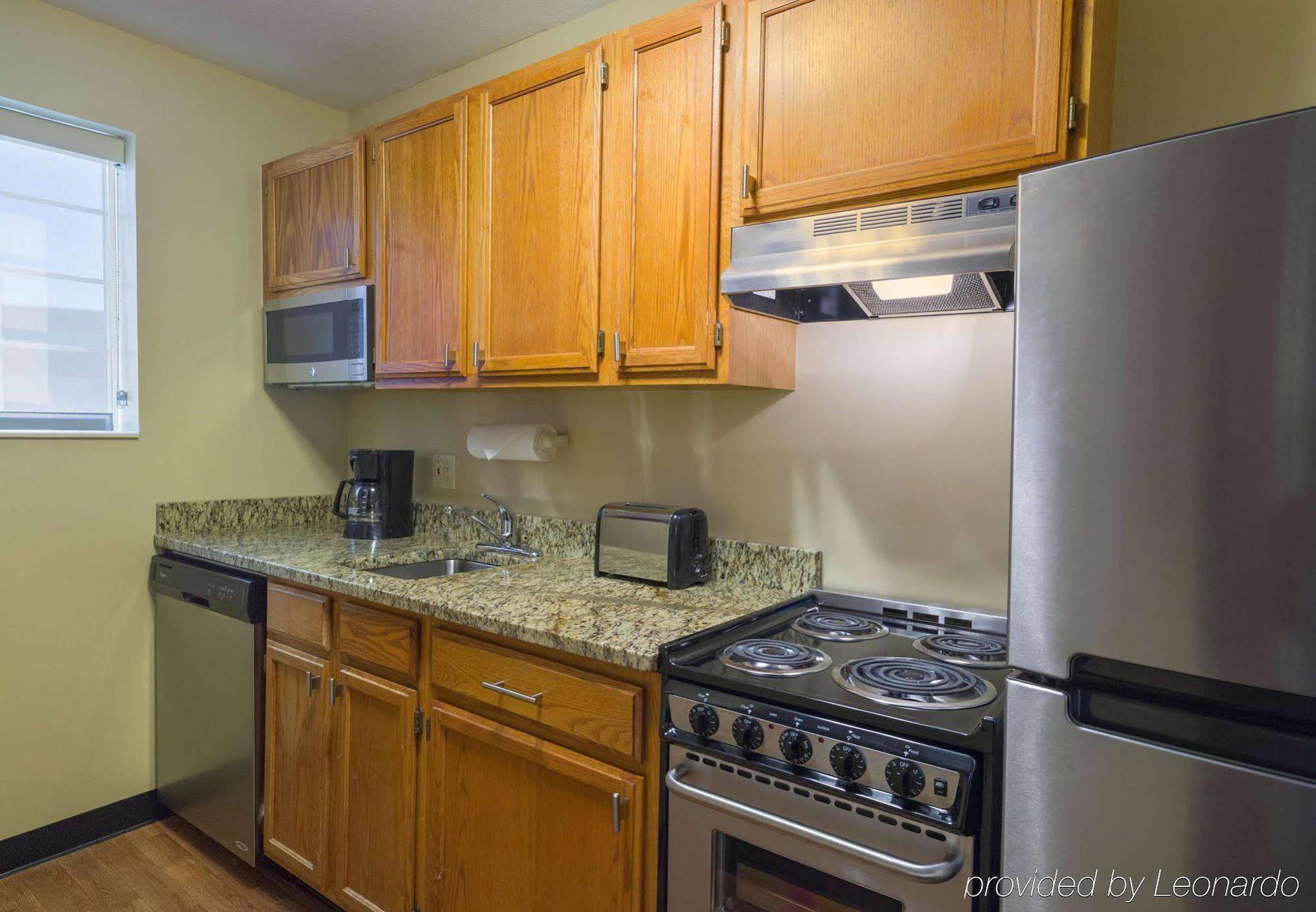 Mainstay Suites Mt Laurel - Philadelphia Маунт Лорел Екстериор снимка