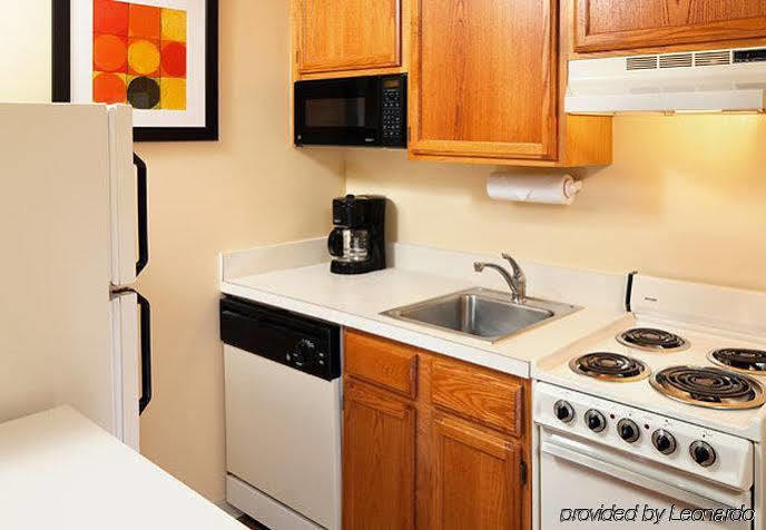 Mainstay Suites Mt Laurel - Philadelphia Маунт Лорел Екстериор снимка