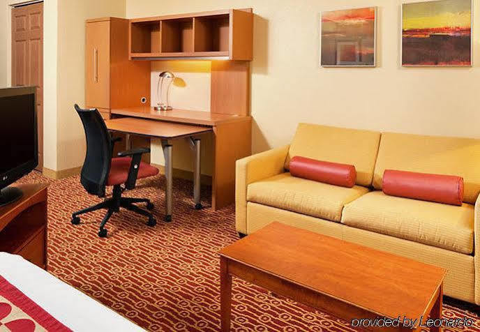 Mainstay Suites Mt Laurel - Philadelphia Маунт Лорел Екстериор снимка
